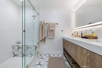 236 Camellia Lane, Costa Mesa, CA 92627 - Photo 37