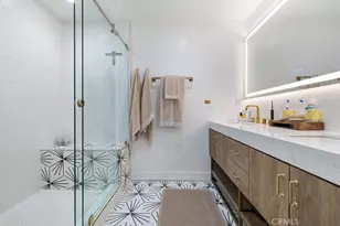 236 Camellia Ln, Costa Mesa, CA 92627 - Photo 37