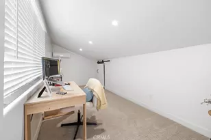 236 Camellia Ln, Costa Mesa, CA 92627 - Photo 49