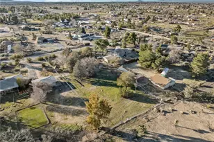 10011 Alta Mesa, Phelan, CA 92371 - Photo 45