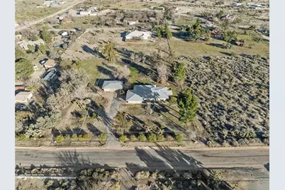 10011 Alta Mesa, Phelan, CA 92371 - Photo 37
