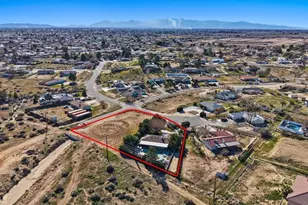 16885 Lambert Ln, Victorville, CA 92395 - Photo 35