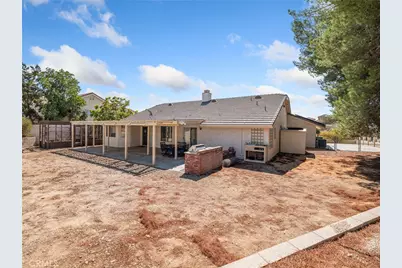 18668 Kamana, Apple Valley, CA 92307 - Photo 33