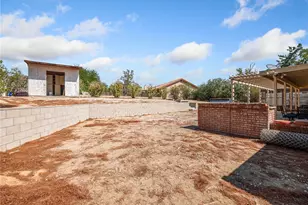 18668 Kamana, Apple Valley, CA 92307 - Photo 35