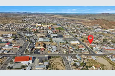 313 E Buena Vista Street, Barstow, CA 92311 - Photo 41