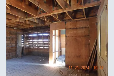 49700 Center Drive, Newberry Springs, CA 92365 - Photo 13