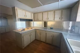 13393 Mariposa, Victorville, CA 92395 - Photo 5