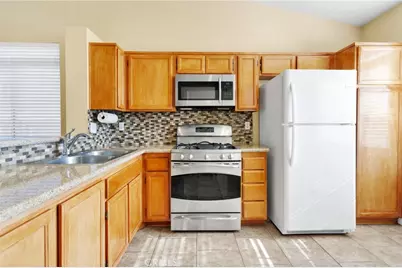 11746 Portola Court, Adelanto, CA 92301 - Photo 29