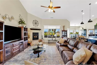 8140 Heartland, Oak Hills, CA 92344 - Photo 19