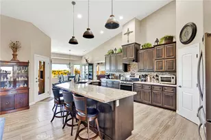 8140 Heartland, Oak Hills, CA 92344 - Photo 13