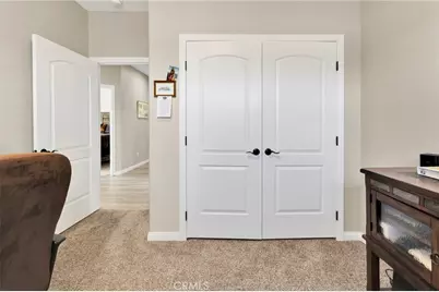 8140 Heartland, Oak Hills, CA 92344 - Photo 39