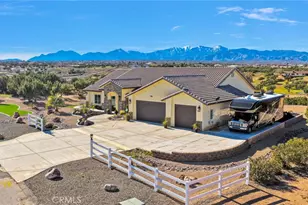 8140 Heartland, Oak Hills, CA 92344 - Photo 53