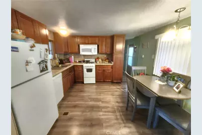 9241 C #47, Hesperia, CA 92345 - Photo 17