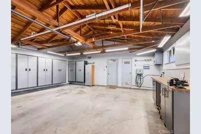 14483 Camrose Court, Victorville, CA 92395 - Photo 3