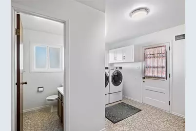 14483 Camrose Court, Victorville, CA 92395 - Photo 19