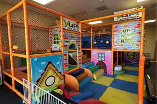 11850 Hesperia Rd, Hesperia, CA 92345 - Photo 1