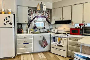 19136 Hinton, Hesperia, CA 92345 - Photo 7