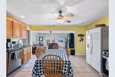 13850 Nightshade Road, Apple Valley, CA 92307 - Photo 23