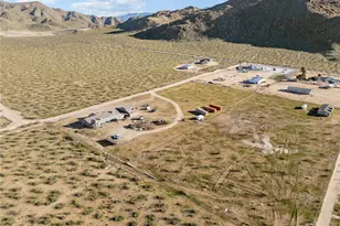 13850 Night Shade Rd, Apple Valley, CA 92307 - Photo 7