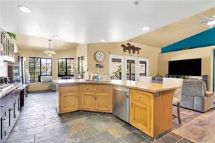 8130 Desert View Rd, Pinon Hills, CA 92372 - Photo 9