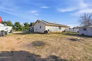 15120 Live Oak St, Hesperia, CA 92345 - Photo 39