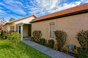 19028 Stoddard Way, Apple Valley, CA 92308 - Photo 3