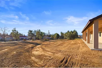 15995 Venango Road, Apple Valley, CA 92307 - Photo 35