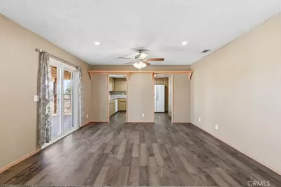 18502 Danbury Avenue, Hesperia, CA 92345 - Photo 15