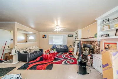 14171 Tehachapi, Apple Valley, CA 92307 - Photo 7