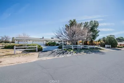 14171 Tehachapi, Apple Valley, CA 92307 - Photo 5