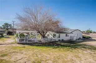 14171 Tehachapi, Apple Valley, CA 92307 - Photo 35