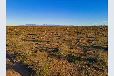 123 Tumbleweed, Adelanto, CA 92301 - Photo 11