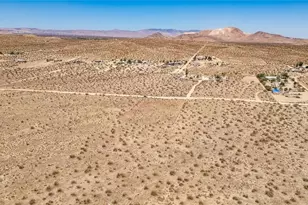 5700 30th St W, Rosamond, CA 93560 - Photo 1