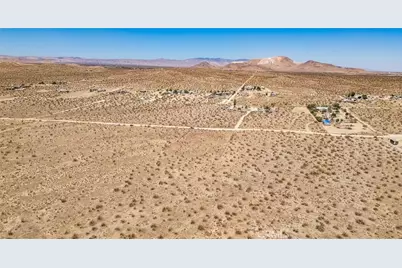 1 Desert Highland Parkway, Rosamond, CA 93560 - Photo 1