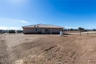 8605 Cantel Ct, Oak Hills, CA 92344 - Photo 57