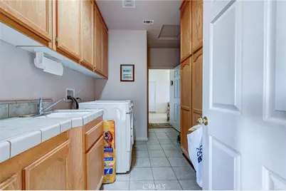 8605 Cantel Court, Oak Hills, CA 92344 - Photo 43