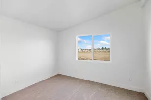 11623 Desert View Rd, Pinon Hills, CA 92372 - Photo 29