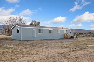 11623 Desert View Rd, Pinon Hills, CA 92372 - Photo 37