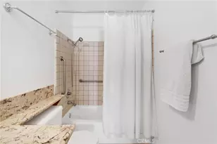 19228 Cottonwood Dr, Apple Valley, CA 92308 - Photo 21