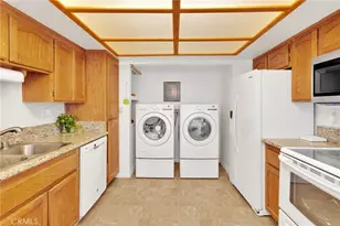 19228 Cottonwood Dr, Apple Valley, CA 92308 - Photo 9