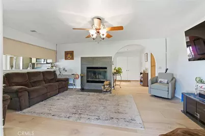 7868 Arrowhead Lake Road, Hesperia, CA 92345 - Photo 17