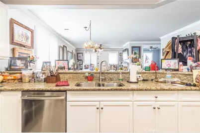 10468 Darby Road, Apple Valley, CA 92308 - Photo 19