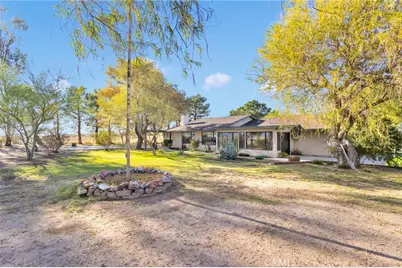 37404 Harvard Road, Newberry Springs, CA 92365 - Photo 9