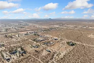 1083 Danbury Rd, Pinon Hills, CA 92372 - Photo 33