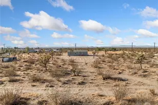 1083 Danbury Rd, Pinon Hills, CA 92372 - Photo 31