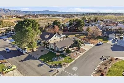 18169 Deauville, Victorville, CA 92395 - Photo 33