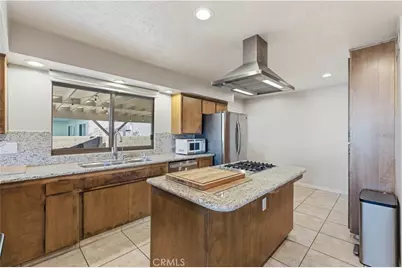 18169 Deauville, Victorville, CA 92395 - Photo 11