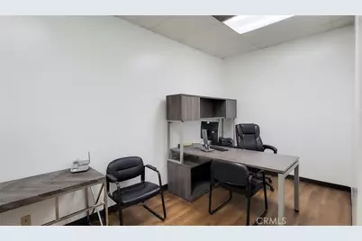 16519 Victor Street #404, Victorville, CA 92395 - Photo 17