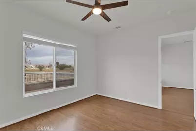10438 Lakeshore, Apple Valley, CA 92308 - Photo 25
