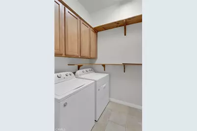 10438 Lakeshore, Apple Valley, CA 92308 - Photo 29